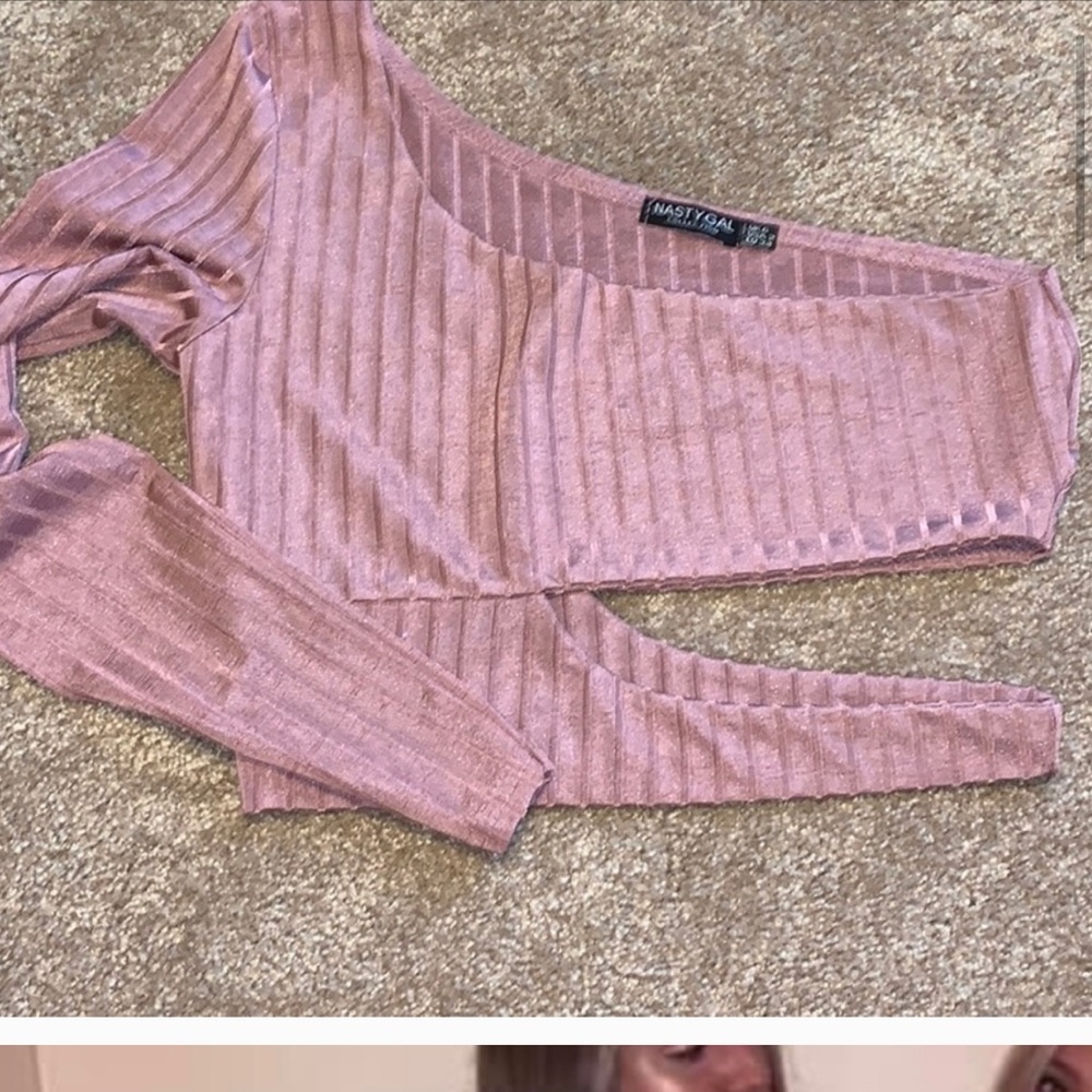 Pink crop top